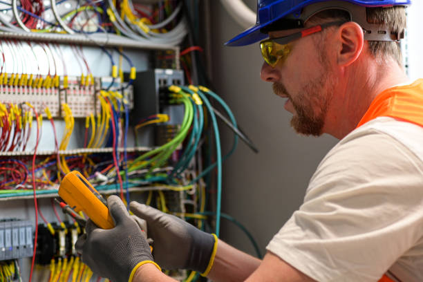 Best Emergency Electrician Near Me  in Smithfield, VA
